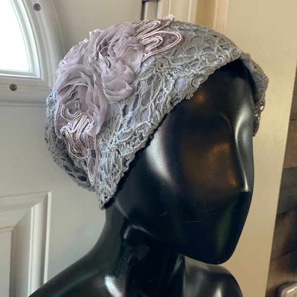 “Headcovers” Lace & Embellished Flower CapNWOT